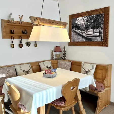 Bergstueble A15 Montana Haus